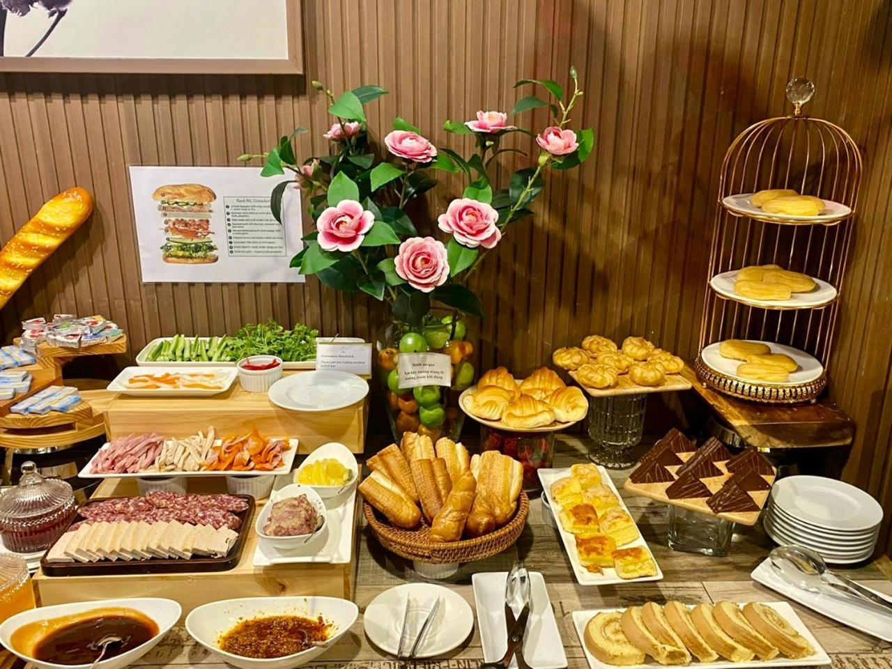 네스타 호텔 사이공 호치민 외부 사진